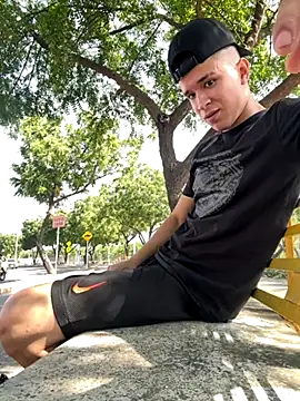 arevalo1124 online show from November 2025 02:24:02 PM