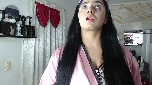 Snapshot of kendall_morry chatting on October 2025 04:15:02 AM kendall morry online show from October 2025 04:15:02 AM