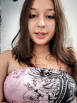 Maiden-Hot online show from July 2026 10:55:01 PM
