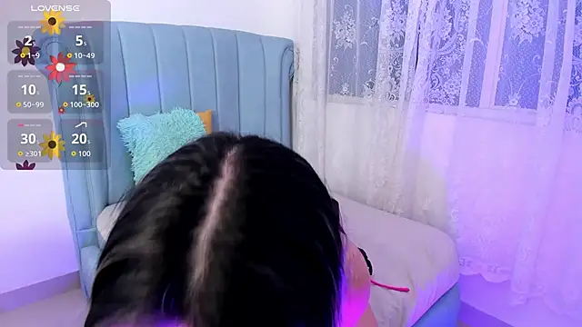 BlondieCutee online show from November 2025 02:49:01 PM