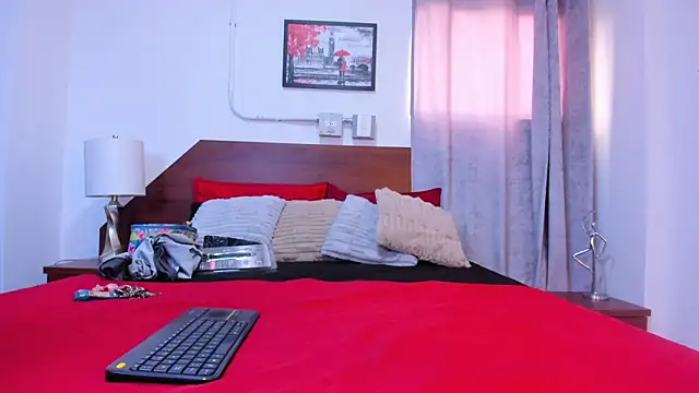 amanda29 online show from April 2026 07:11:02 PM