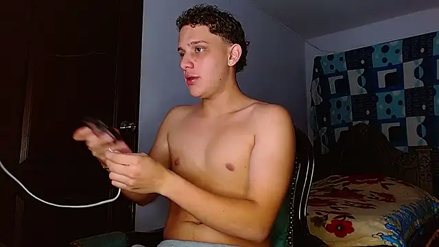 Thomas May4rs online show from November 2025 02:45:01 AM