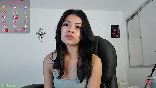Snapshot of ellajonz chatting on May 2026 03:45:01 AM ellajonz online show from May 2026 03:45:01 AM