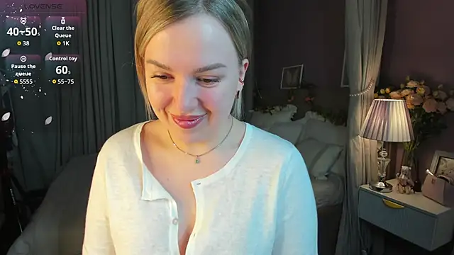 Snapshot of Nikki_Kai chatting on November 2025 12:27:01 AM Nikki Kai online show from November 2025 12:27:01 AM