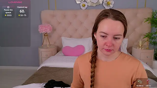 Snapshot of JaniceCollins chatting on February 2026 01:38:01 AM JaniceCollins online show from February 2026 01:38:01 AM