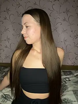 Arielle Swan online show from October 2025 03:47:02 PM