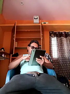 bigcock thick online show from February 2026 08:18:02 AM