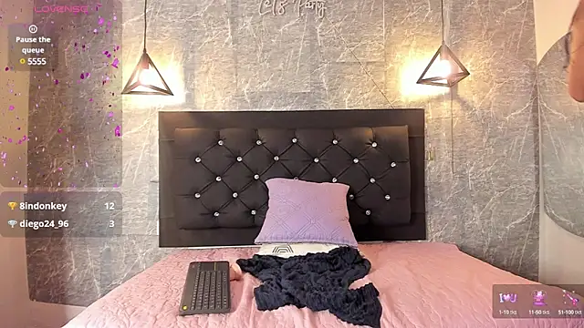 Snapshot of emberhodson chatting on March 2025 07:50:02 PM emberhodson online show from March 2025 07:50:02 PM