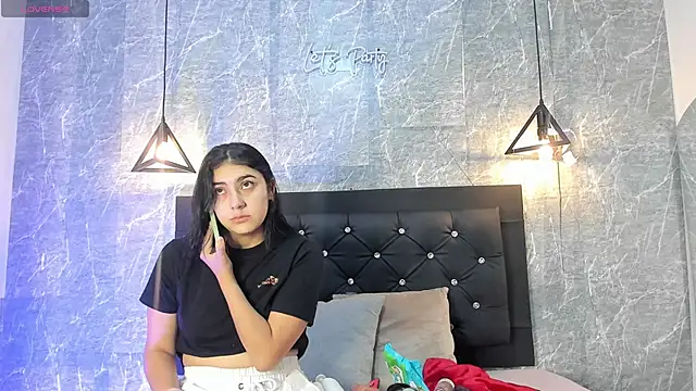 Snapshot of emberhodson chatting on September 2025 11:00:02 AM emberhodson online show from September 2025 11:00:02 AM