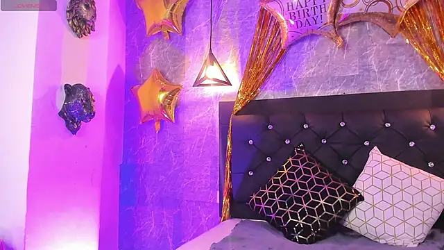 Snapshot of emberhodson chatting on October 2025 11:30:01 AM emberhodson online show from October 2025 11:30:01 AM