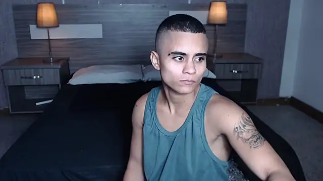 Liiamthompson online show from September 2025 11:21:02 AM