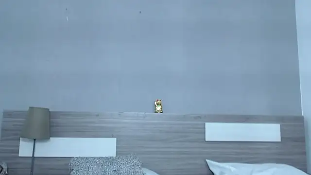 Liiamthompson online show from October 2025 03:16:02 AM