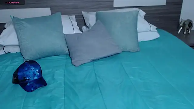 Liiamthompson online show from February 2026 10:20:02 AM