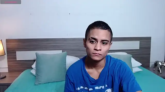 Liiamthompson online show from April 2026 09:43:01 AM