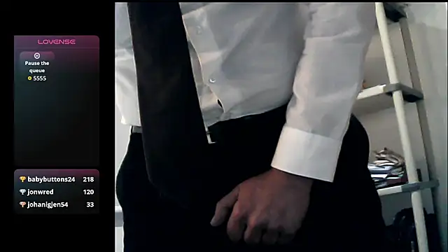 66MA69 online show from April 2026 05:46:01 PM