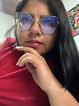 Snapshot of viccky_vick chatting on February 2025 10:43:01 PM viccky vick online show from February 2025 10:43:01 PM