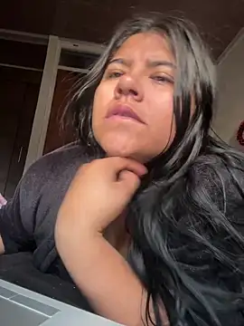 Snapshot of viccky_vick chatting on February 2025 12:26:02 PM viccky vick online show from February 2025 12:26:02 PM