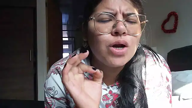 Snapshot of viccky_vick chatting on March 2025 01:45:01 PM viccky vick online show from March 2025 01:45:01 PM