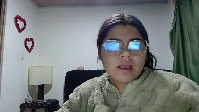 Snapshot of viccky_vick chatting on September 2025 01:18:01 AM viccky vick online show from September 2025 01:18:01 AM