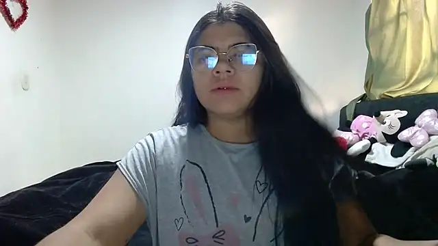 Snapshot of viccky_vick chatting on October 2025 12:44:02 PM viccky vick online show from October 2025 12:44:02 PM