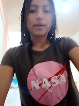 Snapshot of Little_Saori chatting on February 2025 02:10:01 PM Little Saori online show from February 2025 02:10:01 PM