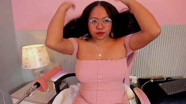 yeikafoxy online show from November 2025 11:14:01 AM