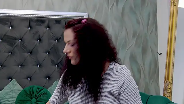 LissaAnn online show from February 2025 06:08:02 PM