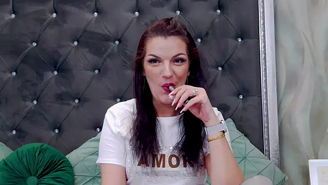 LissaAnn online show from February 2025 09:58:02 PM