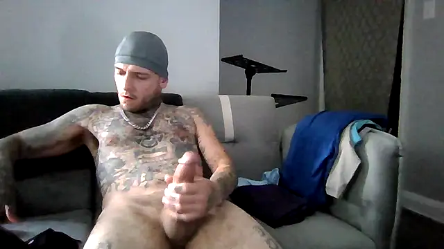 cruz815 online show from June 2026 02:10:02 PM