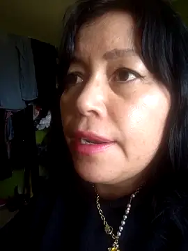 KellyPerlaxxx online show from April 2026 03:52:01 PM