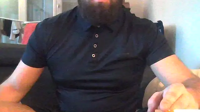 Snapshot of Zer_oki chatting on December 2025 10:22:02 AM Zer oki online show from December 2025 10:22:02 AM