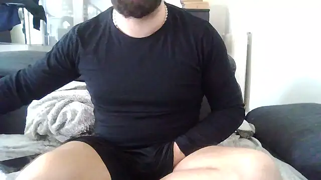 Snapshot of Zer_oki chatting on February 2026 01:04:01 PM Zer oki online show from February 2026 01:04:01 PM