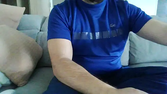 Snapshot of Zer_oki chatting on February 2026 11:06:02 AM Zer oki online show from February 2026 11:06:02 AM