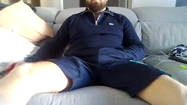 Snapshot of Zer_oki chatting on February 2026 03:21:02 PM Zer oki online show from February 2026 03:21:02 PM