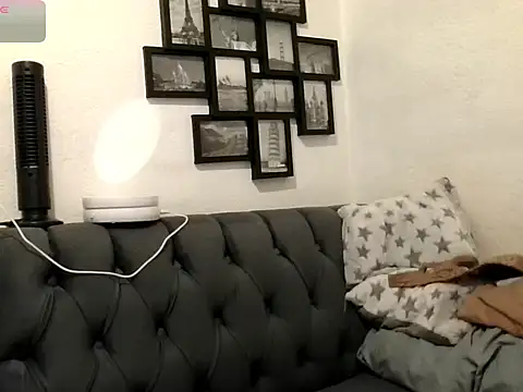 MirandaLatinaLovely online show from April 2026 04:37:02 PM