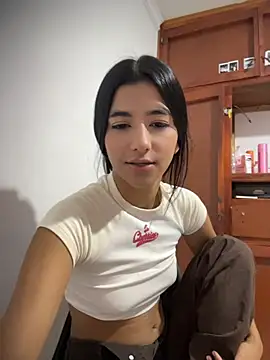 eva roseee online show from August 2026 02:48:02 AM