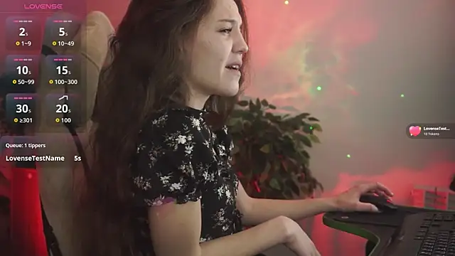 Snapshot of MilaStoyne chatting on October 2025 06:24:02 AM MilaStoyne online show from October 2025 06:24:02 AM