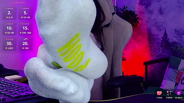 MilaStoyne online show from March 2026 08:08:01 AM