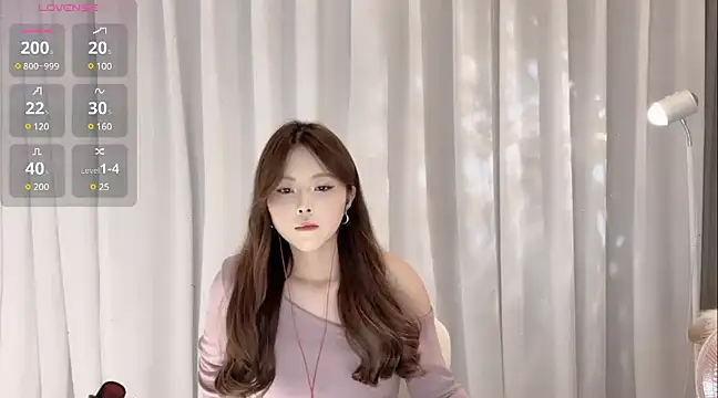 SylviaLing2007 online show from February 2025 03:01:02 PM