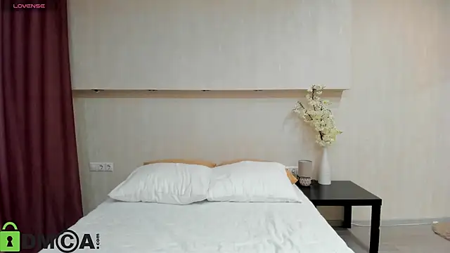 Snapshot of Jenny_Jimmy chatting on November 2025 09:03:02 PM Jenny Jimmy online show from November 2025 09:03:02 PM