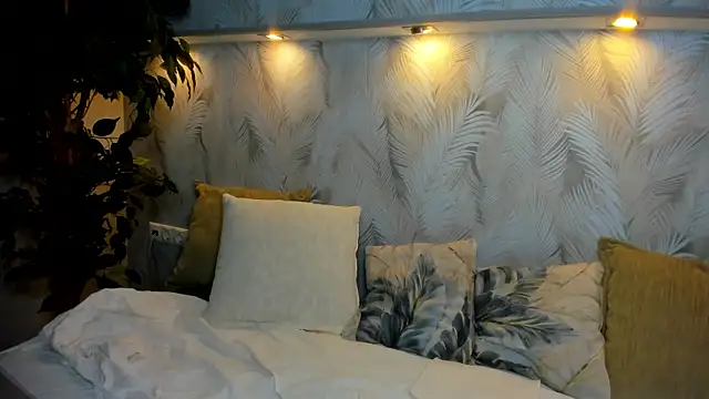 Snapshot of Jenny_Jimmy chatting on November 2025 09:19:02 AM Jenny Jimmy online show from November 2025 09:19:02 AM