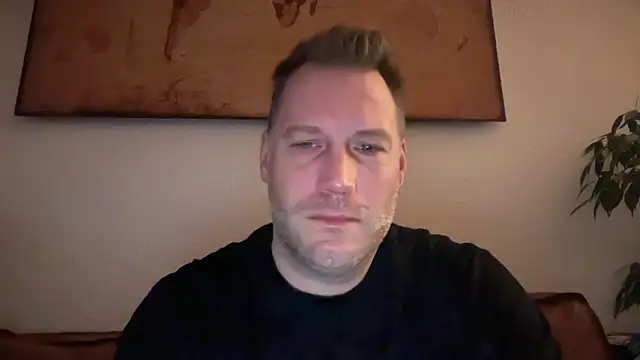 Christian87xxx online show from December 2025 06:41:02 AM