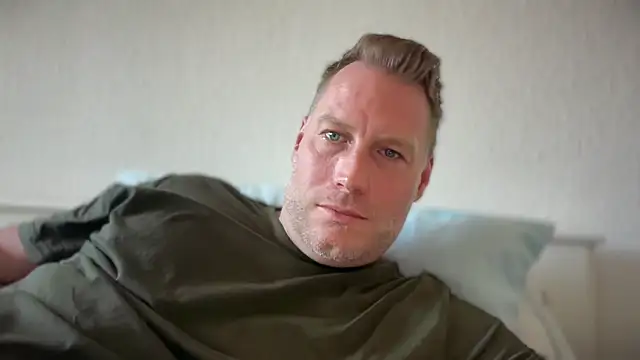Christian87xxx online show from June 2026 04:30:02 PM