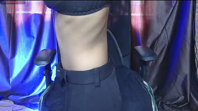 Snapshot of wow-simran chatting on November 2025 04:47:02 AM wow-simran online show from November 2025 04:47:02 AM