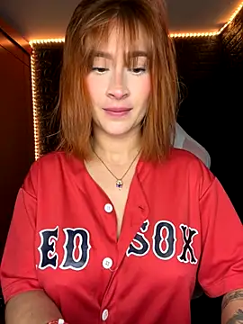 Snapshot of chloe_rockss_ chatting on September 2025 10:57:02 PM chloe rockss online show from September 2025 10:57:02 PM