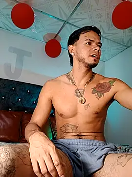 Snapshot of Niick01_ chatting on November 2025 09:54:01 PM Niick01 online show from November 2025 09:54:01 PM