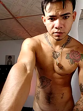 Snapshot of Niick01_ chatting on December 2025 05:54:02 PM Niick01 online show from December 2025 05:54:02 PM