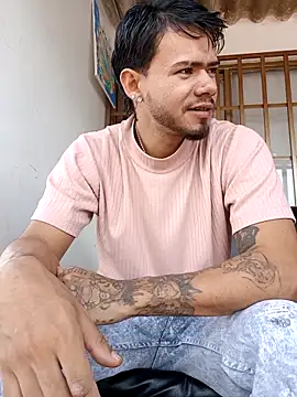 Niick01  online show from February 2026 04:40:01 PM