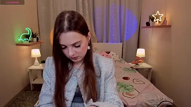 kaisajenner online show from November 2025 07:13:02 PM