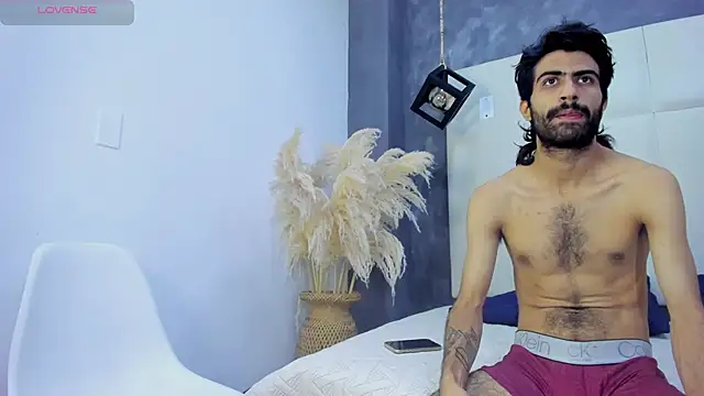 Snapshot of Arah_issaa chatting on October 2025 10:44:02 PM Arah issaa online show from October 2025 10:44:02 PM